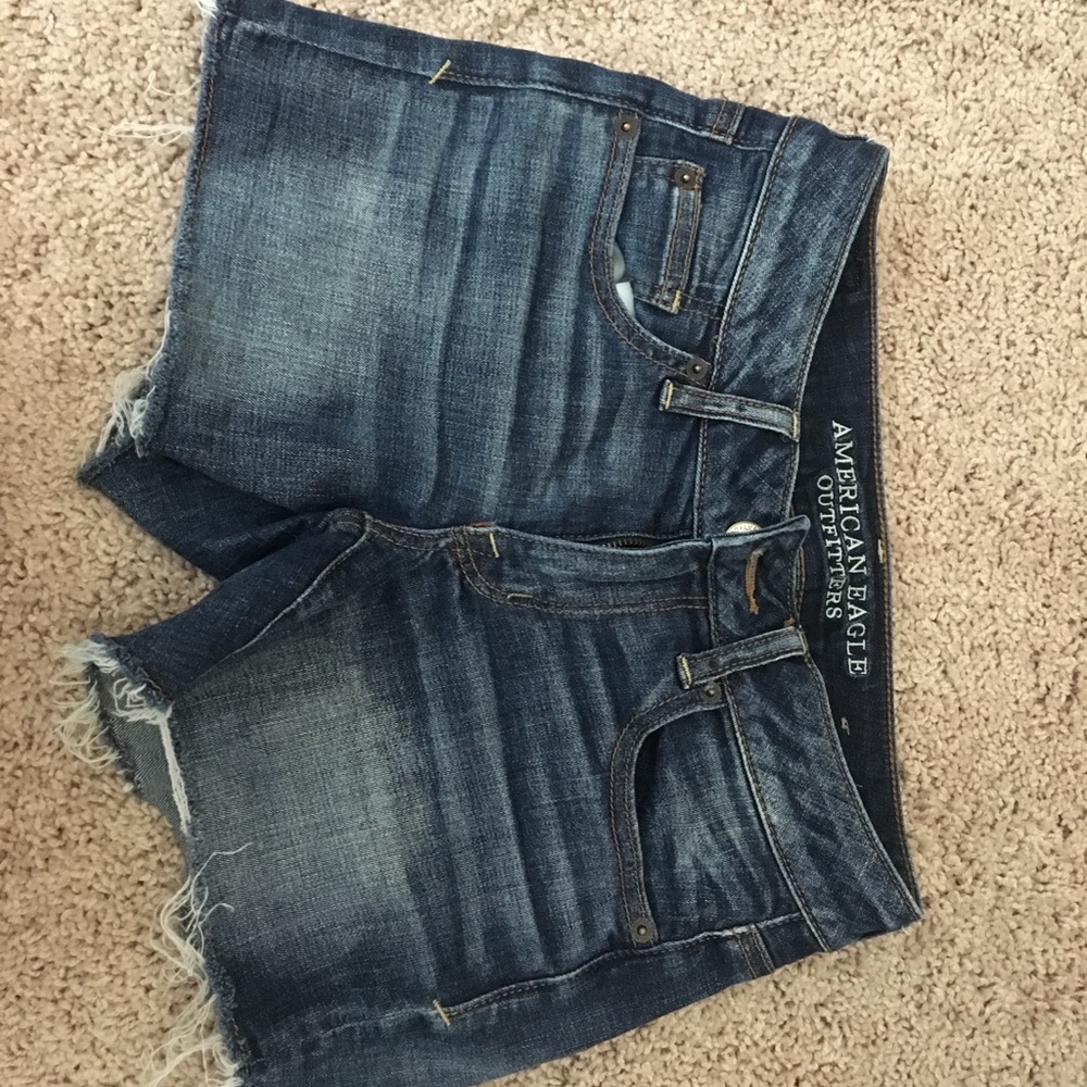 Size 2 American Eagle short shorts (low rise)